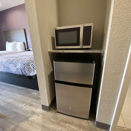 Surestay Plus Hotel By Best Western Ada Exteriér fotografie
