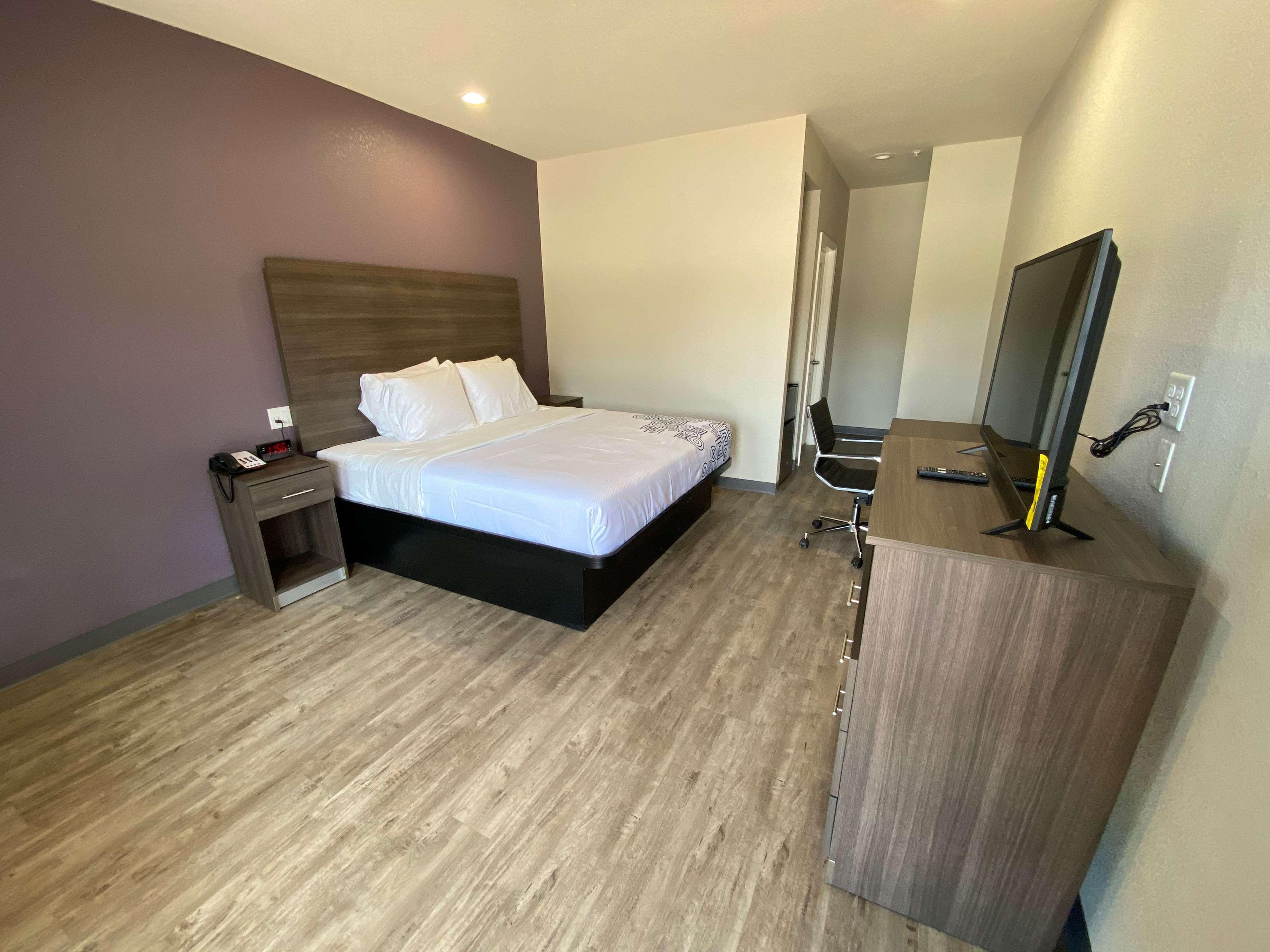 Surestay Plus Hotel By Best Western Ada Exteriér fotografie
